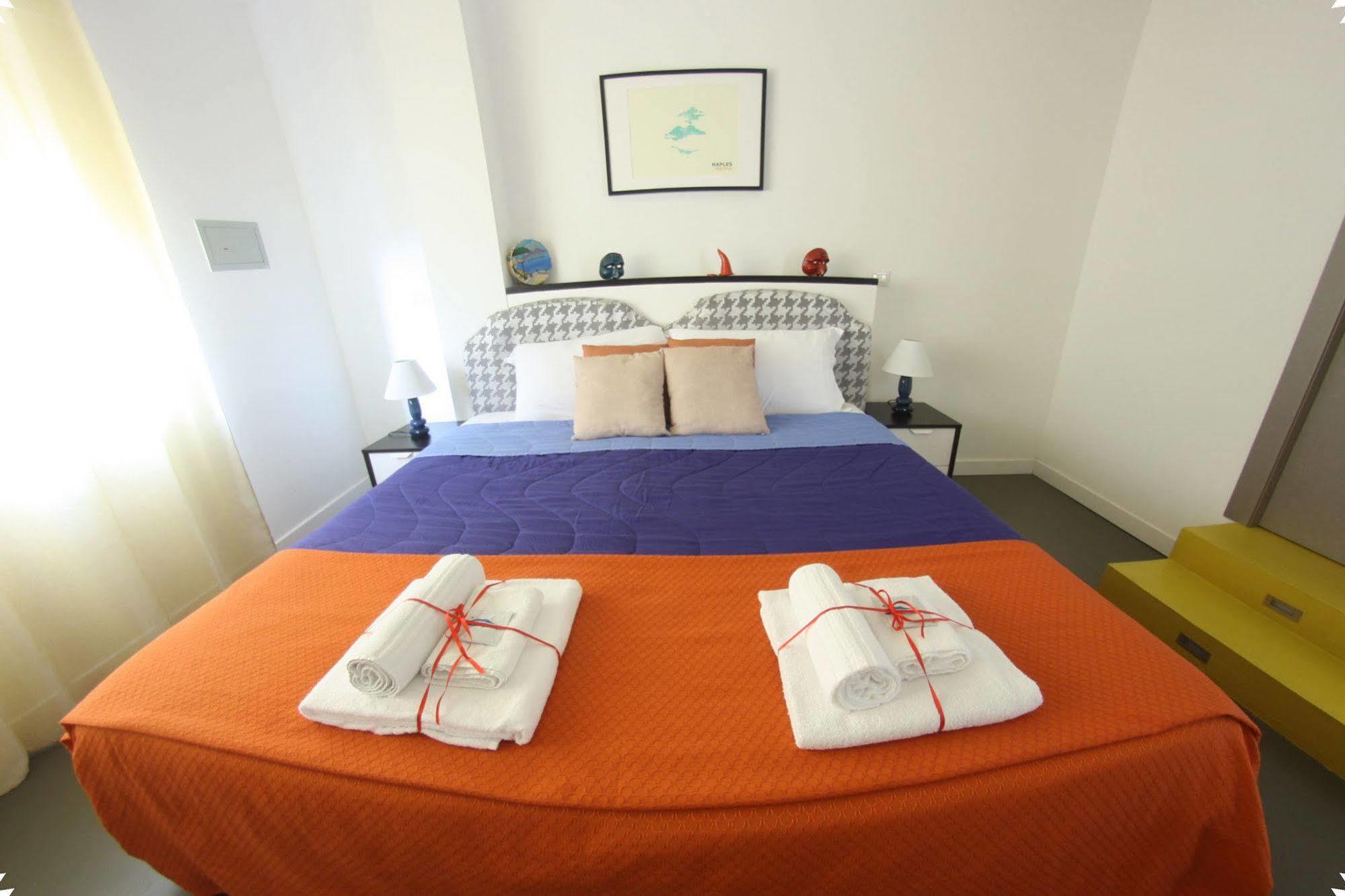 B&B Sirena Partenope Naples Luaran gambar